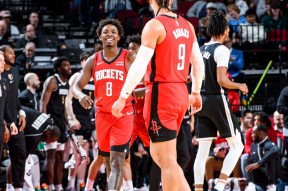 c7菲尼克斯太阳发布备战花絮；赛前临场应变；法国杯任务艰巨；球队文化再被提及的简单介绍