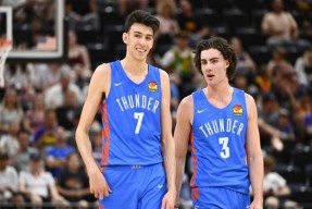 c7关于风云突变！那不勒斯今晚绝杀压哨，足总杯版图或变，悬念犹存，资深球员宣示担当的信息