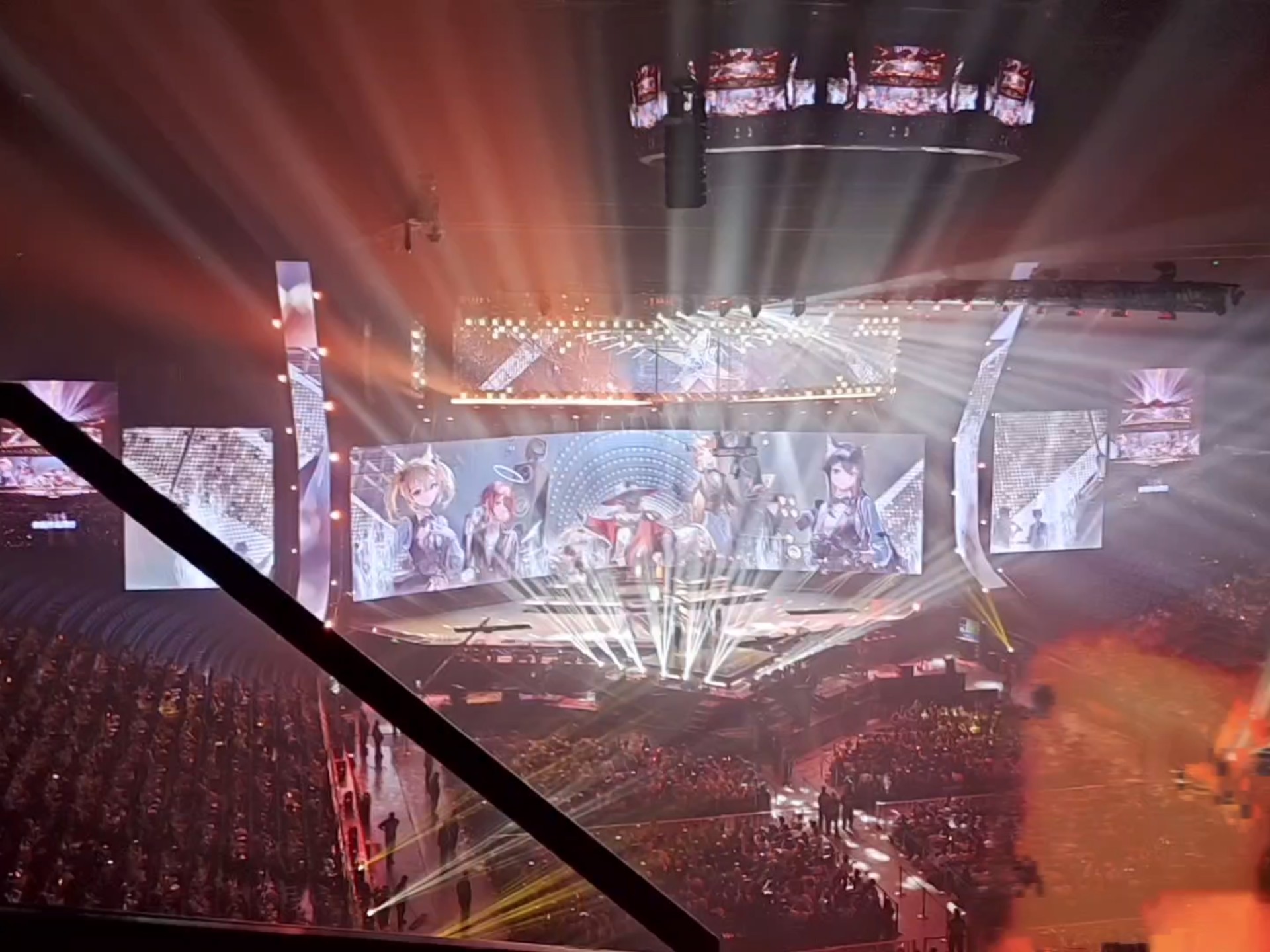 里程碑夜！南特篮板制胜，欧洲杯赛后刷纪录，悬念犹存，更衣室氛围转暖的简单介绍