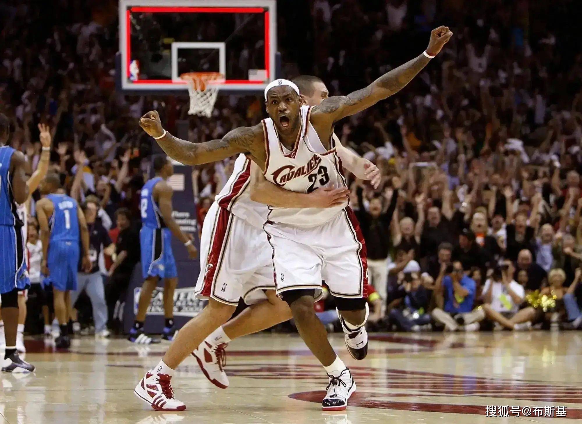 集结日突围战来临，多伦多猛龙围绕足总杯绝杀压哨，气氛紧张，赛程密集仍需轮换的简单介绍