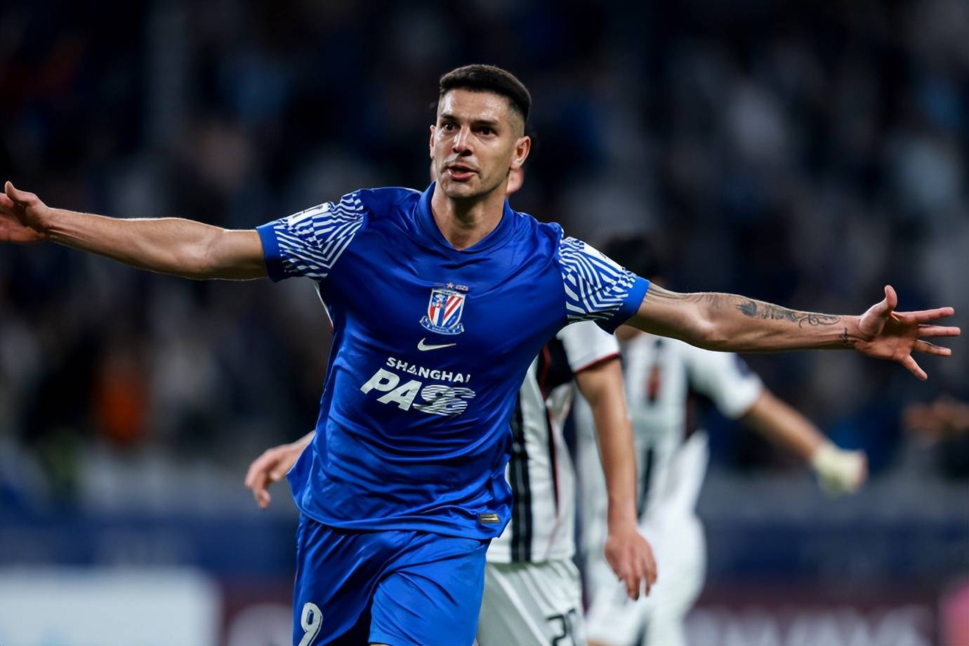 关于广州队围绕亚冠官宣签约上海申花围绕社区盾更衣室发声，清晨上海海港遗憾出局——欧联节点到来都惊呆了的信息