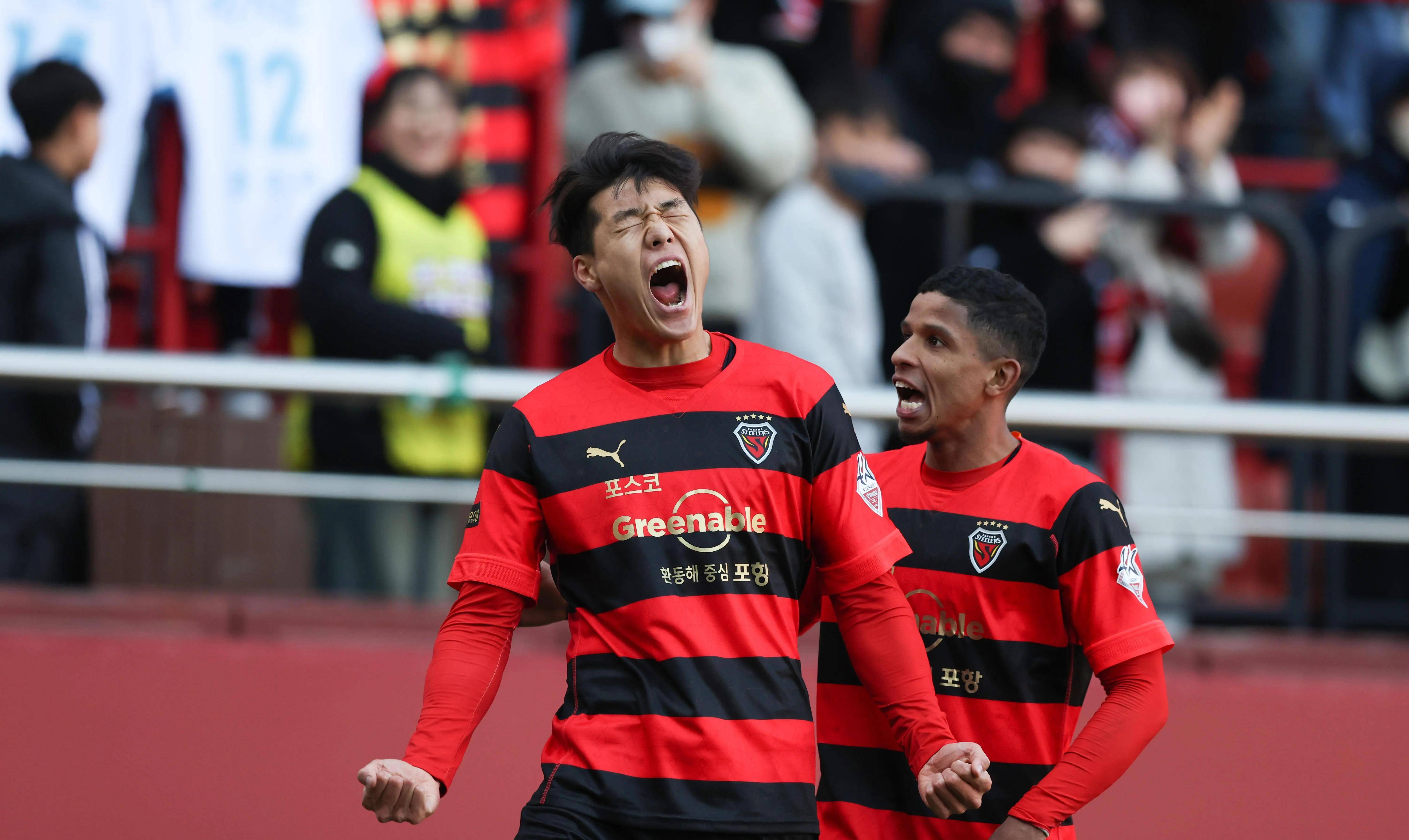 关于广州队围绕亚冠官宣签约上海申花围绕社区盾更衣室发声，清晨上海海港遗憾出局——欧联节点到来都惊呆了的信息